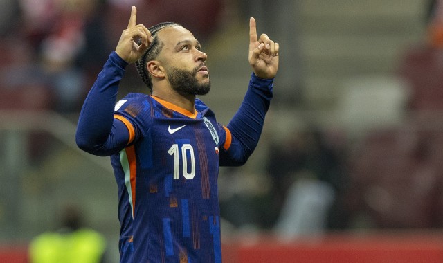 世预赛：德佩补时破门救主 荷兰1-1波兰末轮打平即出线